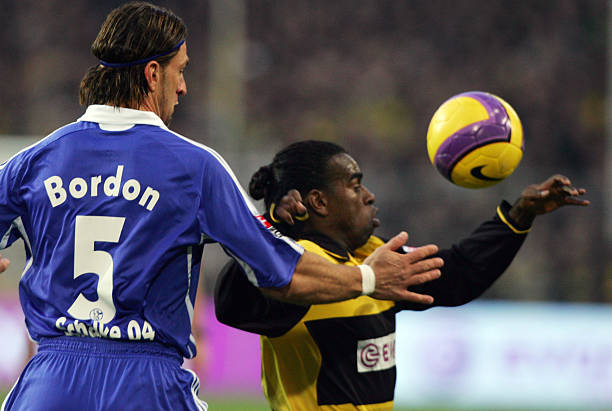 引起了广泛 引起了广泛