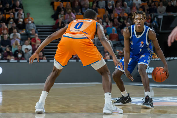 更是对球队 更是对球队